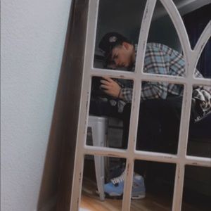 Meet your Posher, Bradley